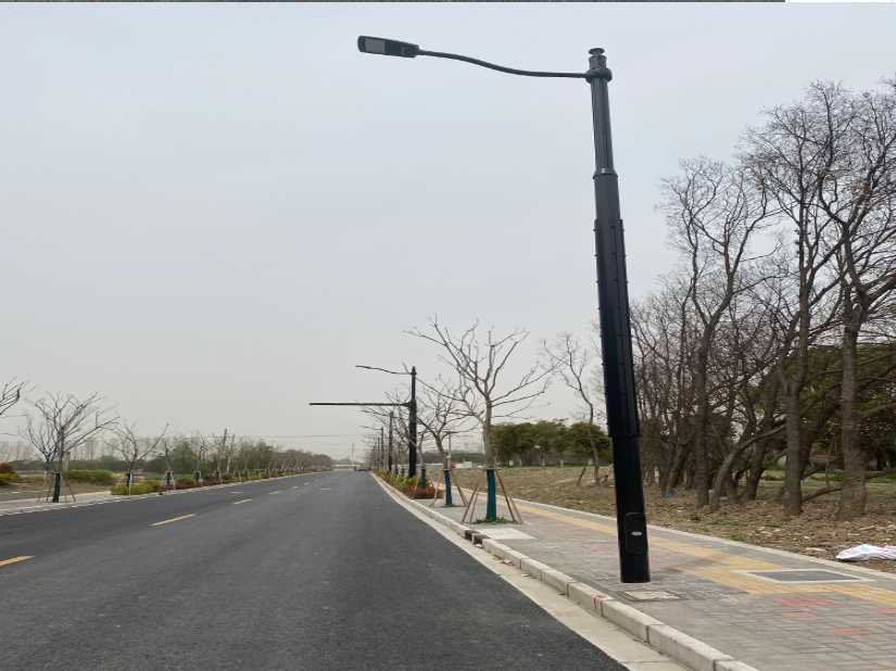 贵阳市上海综合杆 太阳能路灯工程