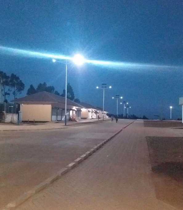 贵阳市非洲科特迪瓦太阳能路灯工程